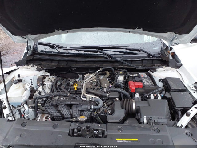 صورة 10 لـ 2024 Nissan ALTIMA SR FWD