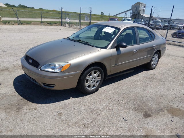 FORD TAURUS SE - 2