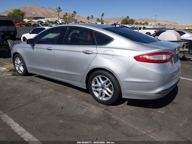 FORD FUSION SE - 3