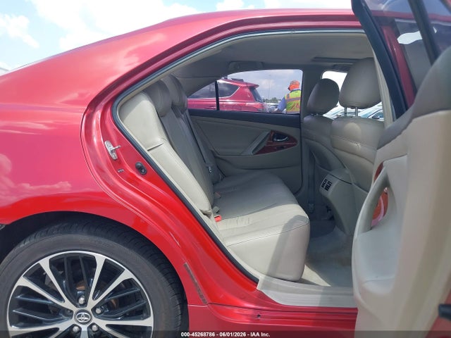 2009 Toyota CAMRY XLE V6 photo 8