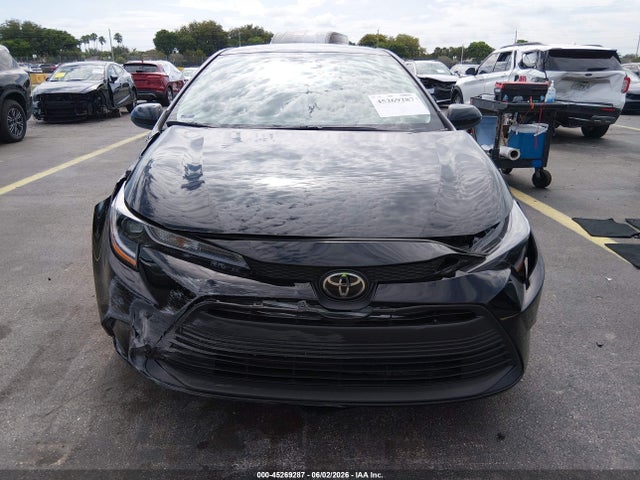2025 Toyota COROLLA LE 缩略图 13