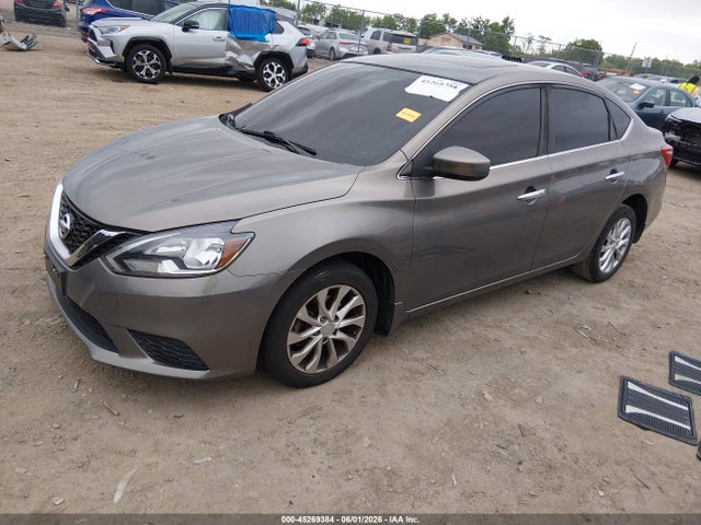 2016 Nissan SENTRA SV — фото 2