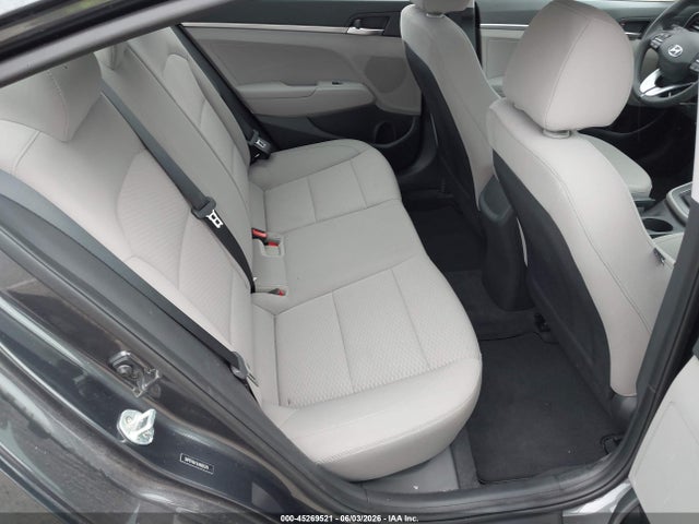 2020 Hyundai ELANTRA SE 照片 8