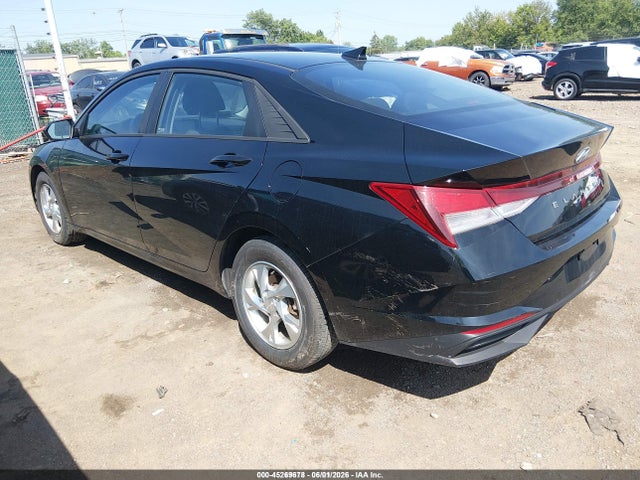 2023 Hyundai ELANTRA SE photo 3