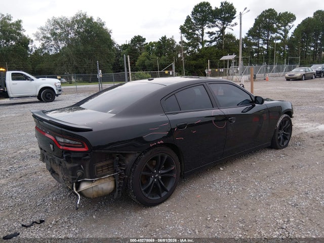 صورة 4 لـ 2018 Dodge CHARGER SXT RWD