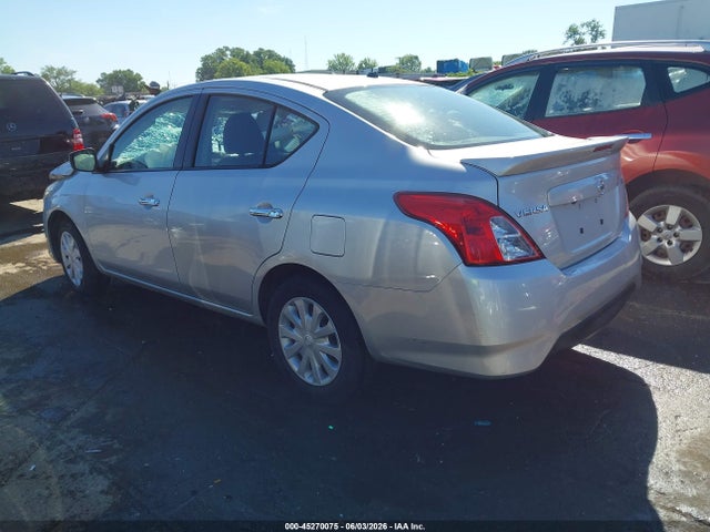 2019 Nissan VERSA 1.6 SV 照片 3