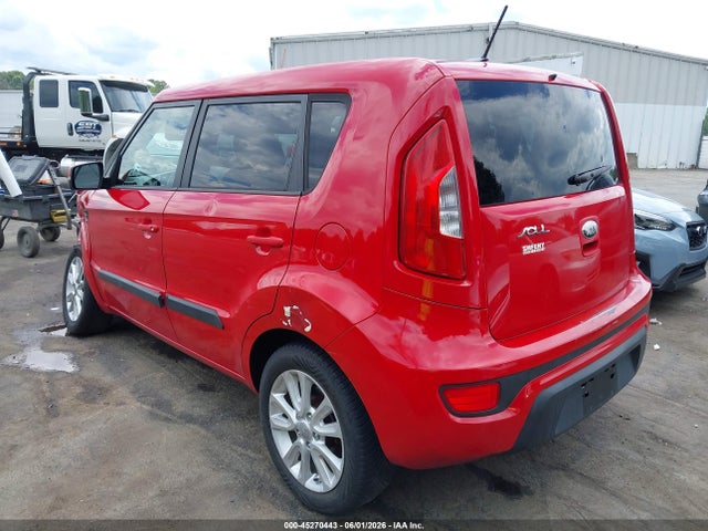2013 KIA SOUL + 照片 3