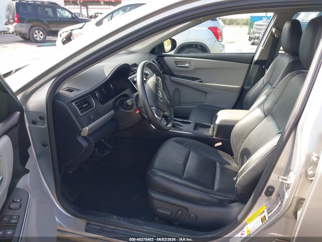 2015 Toyota CAMRY SE 照片 5