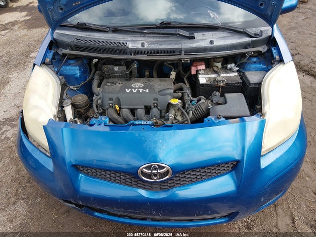 2010 Toyota YARIS 照片 10
