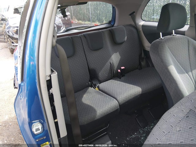 2010 Toyota YARIS 照片 8