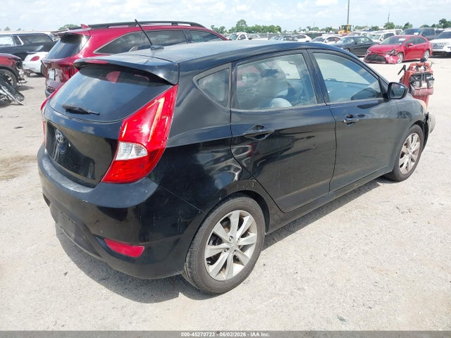 صورة 4 لـ 2012 Hyundai ACCENT SE