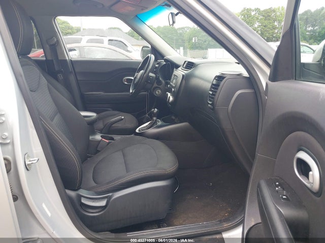 2016 KIA SOUL + 照片 5