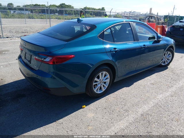 صورة 4 لـ 2025 Toyota CAMRY LE