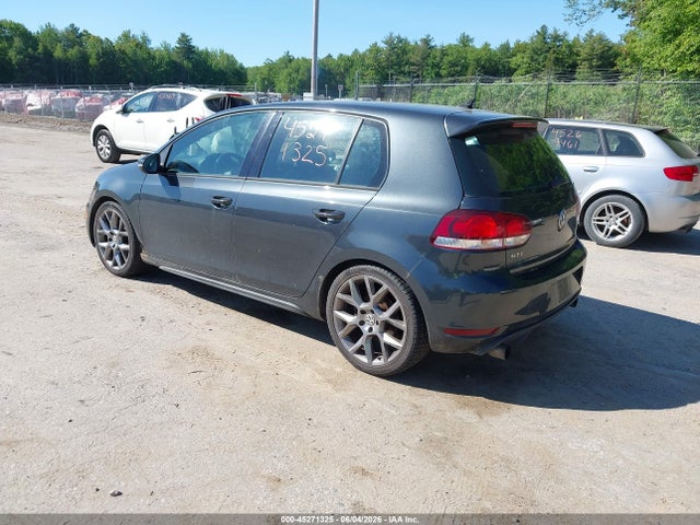 صورة 3 لـ 2013 Volkswagen GTI DRIVERS EDITION