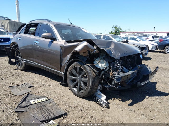 2005 INFINITI FX 