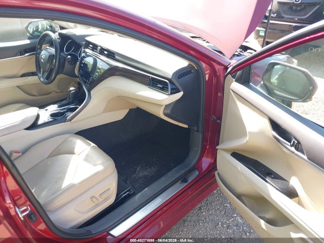 صورة مصغرة 5 لـ 2020 Toyota CAMRY XLE HYBRID