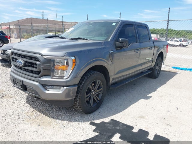 2022 FORD F-150 XLT photo 2