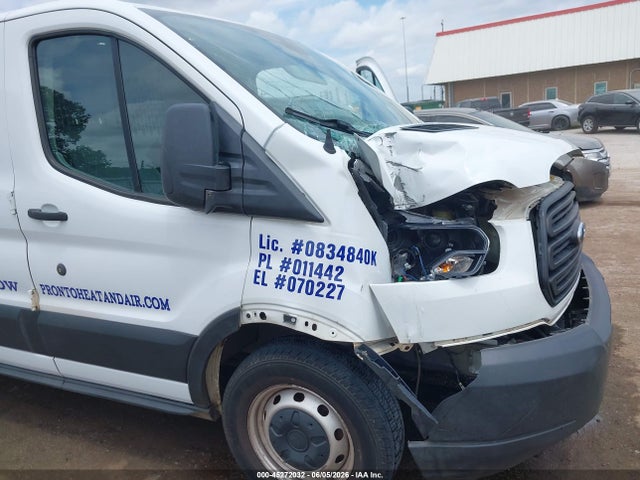 2019 FORD TRANSIT-150 6