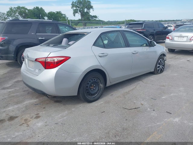 صورة 4 لـ 2017 Toyota COROLLA LE
