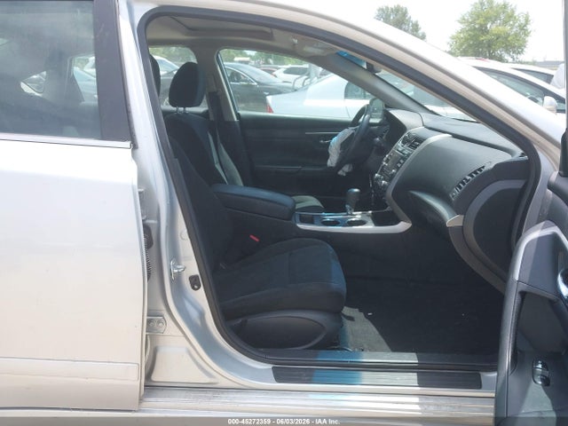 صورة 5 لـ 2015 Nissan ALTIMA 2.5 SV