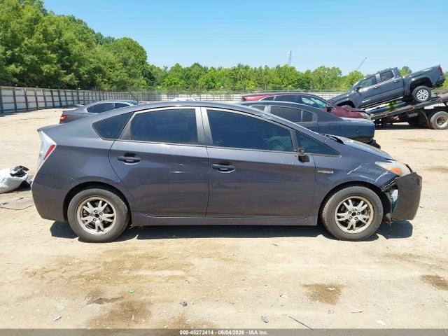 2011 Toyota PRIUS TWO thumbnail 13