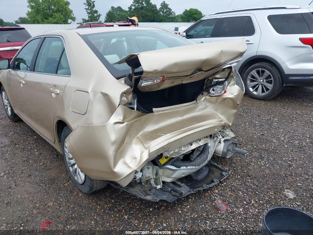 صورة مصغرة 17 لـ 2012 Toyota CAMRY LE