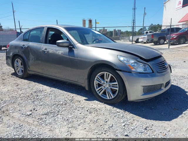 2013 INFINITI G37 JOURNEY