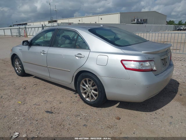 2011 Toyota CAMRY HYBRID — фото 3