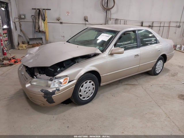 1998 Toyota CAMRY LE — миниатюра 2