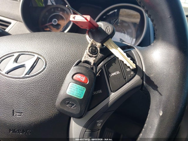 صورة مصغرة 11 لـ 2015 Hyundai ELANTRA SE