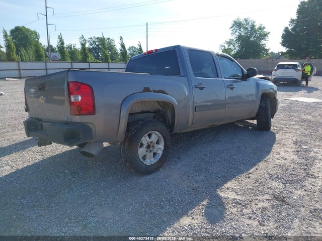 2009 Chevrolet SILVERADO 1500 LTZ 照片 4