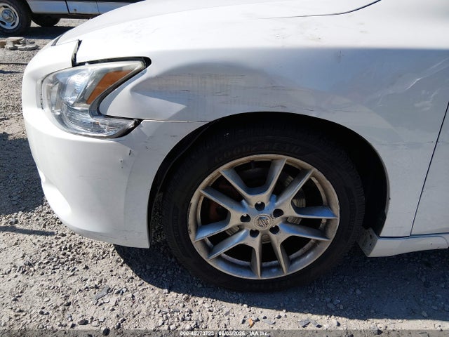 2010 Nissan MAXIMA 3.5 SV photo 6