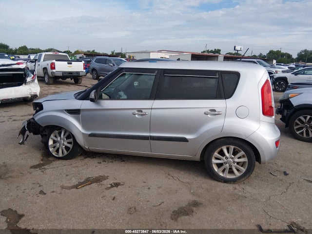 2012 KIA SOUL + — миниатюра 15