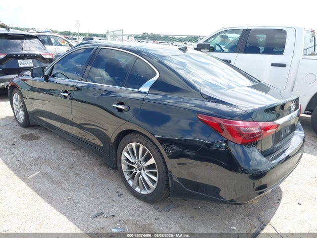 2019 Infiniti Q50 3.0T LUXE photo 3