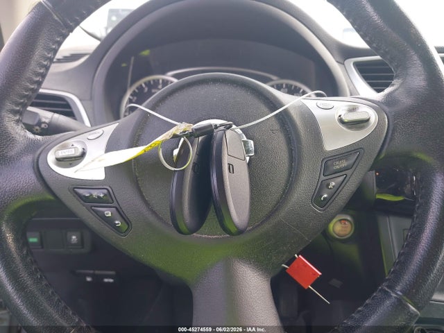 2019 Nissan SENTRA SV — миниатюра 11