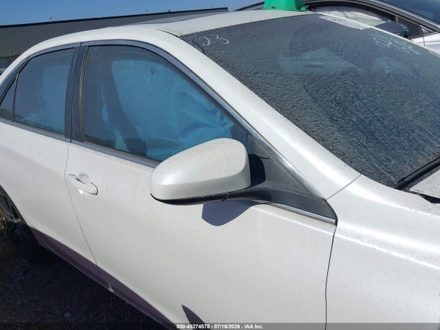2016 Toyota CAMRY SE — миниатюра 13