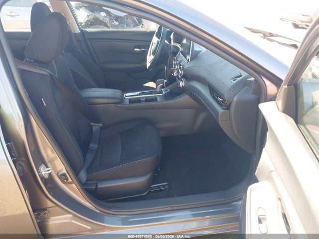 صورة 5 لـ 2025 Nissan SENTRA SV