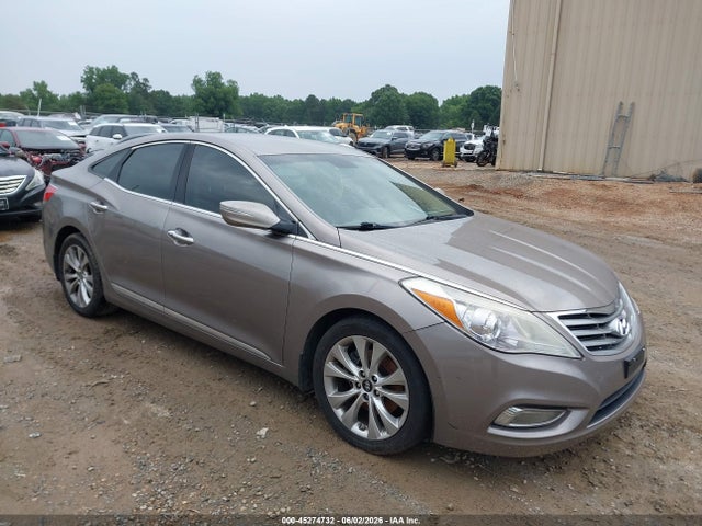 2013 HYUNDAI AZERA 