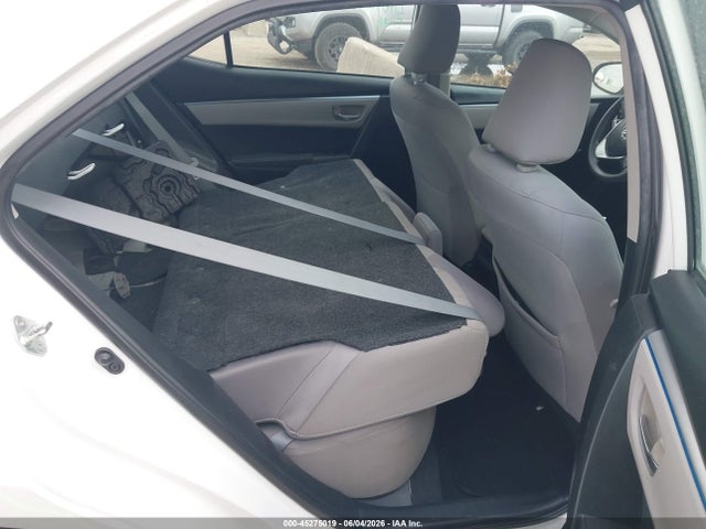 2015 Toyota COROLLA LE photo 8