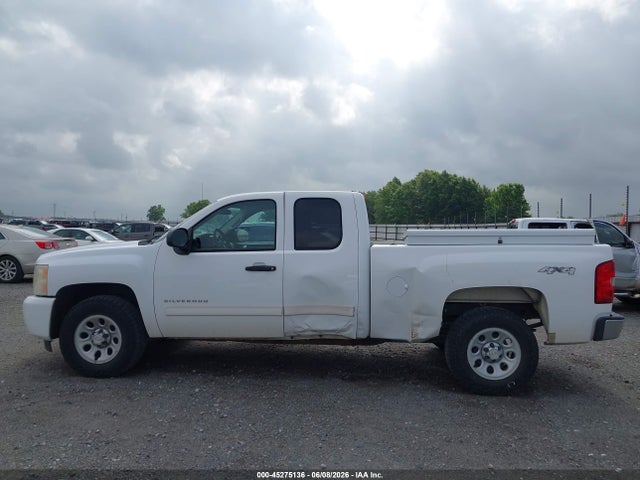 2010 Chevrolet SILVERADO 1500 LS — миниатюра 14