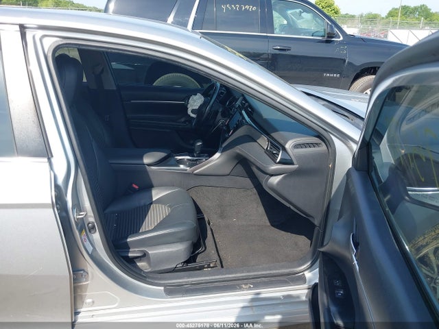 2019 Toyota CAMRY SE 照片 5