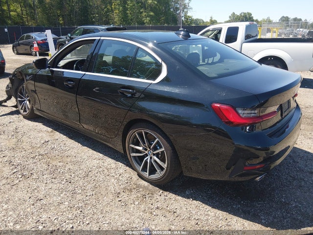 2019 BMW 330I 照片 3