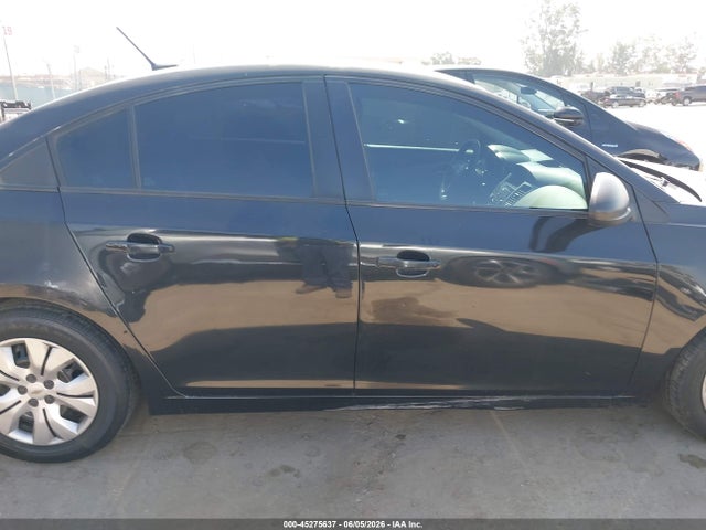 صورة مصغرة 14 لـ 2013 Chevrolet CRUZE LS AUTO