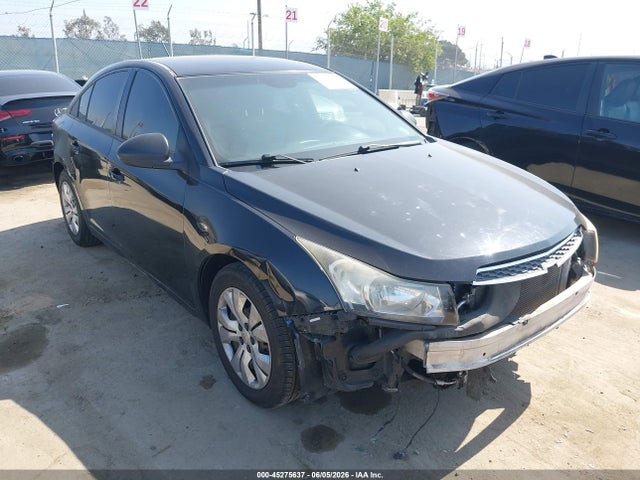 صورة 1 لـ 2013 Chevrolet CRUZE LS AUTO
