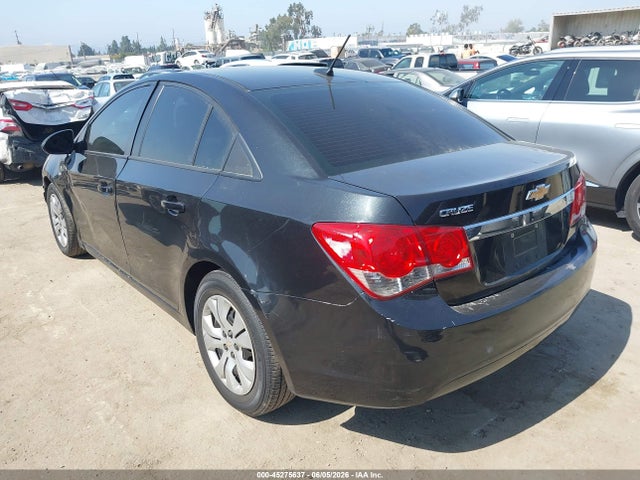 صورة 3 لـ 2013 Chevrolet CRUZE LS AUTO