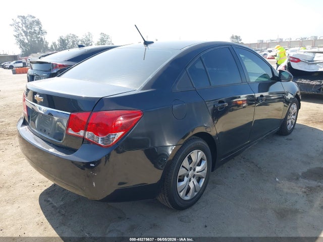 صورة 4 لـ 2013 Chevrolet CRUZE LS AUTO