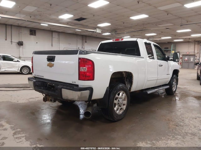 2013 Chevrolet SILVERADO 2500HD LTZ 照片 4