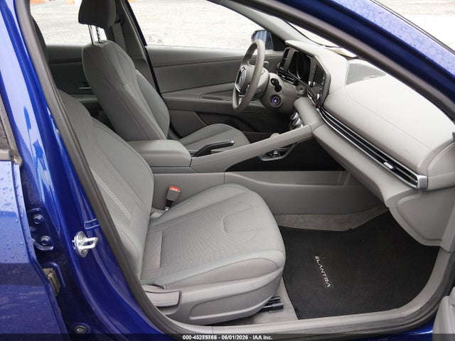 صورة 5 لـ 2021 Hyundai ELANTRA SE