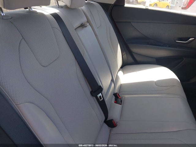 2021 Hyundai ELANTRA LIMITED photo 8
