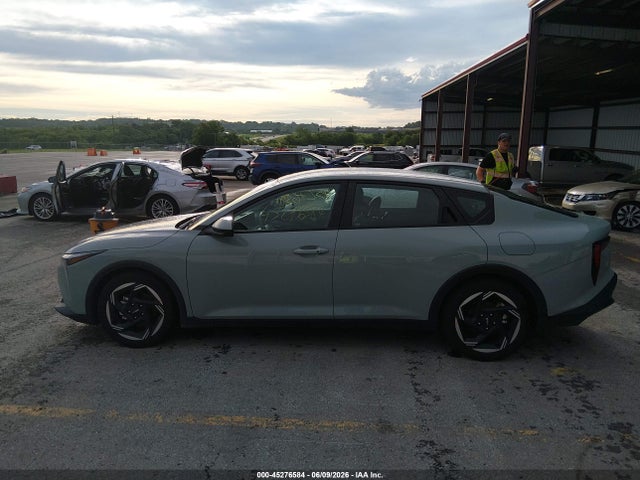 صورة 14 لـ 2025 KIA K4 EX